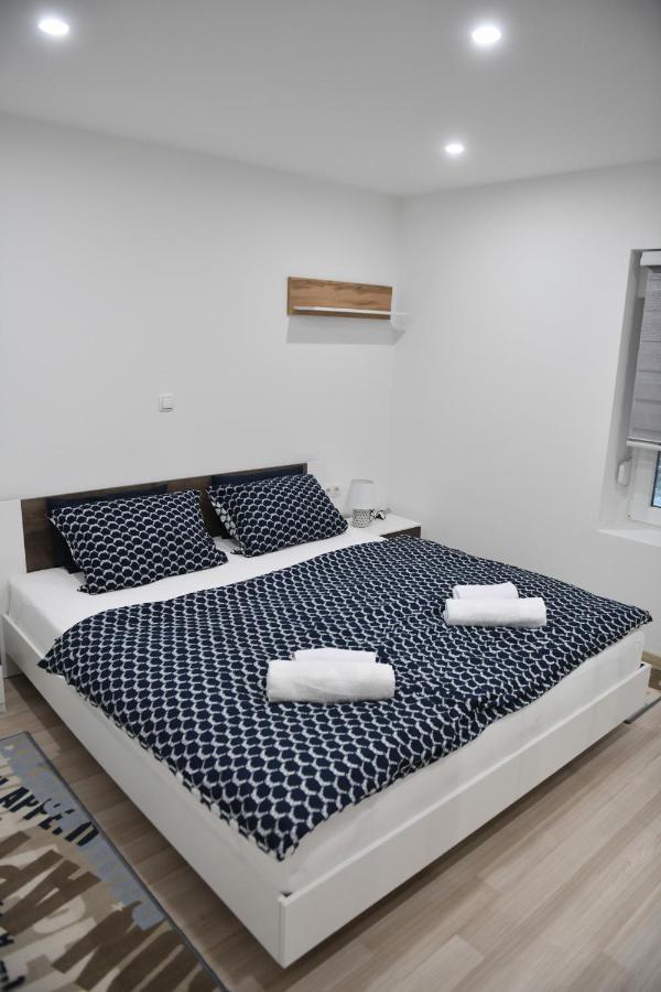 Apartman Lucia Dakovo Exterior photo